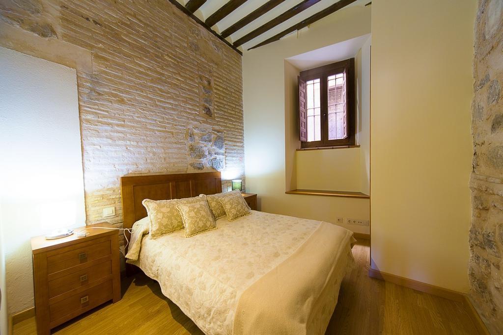 Apartamentos Del Casco Toledo Szoba fotó