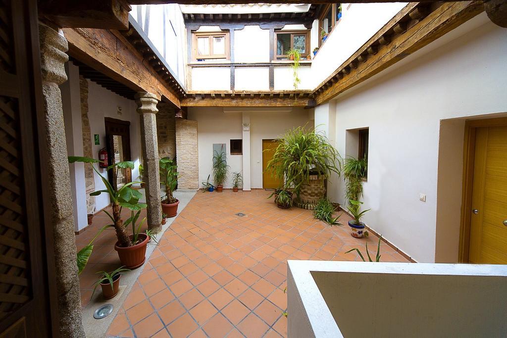 Apartamentos Del Casco Toledo Szoba fotó
